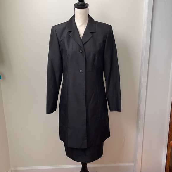 Larry Levine 2pc Suit Jacket & Skirt NWT - Picture 1 of 16